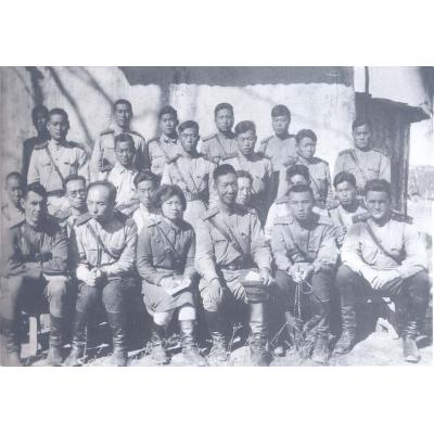 1943年10月，东北抗联教导营于北野营合影